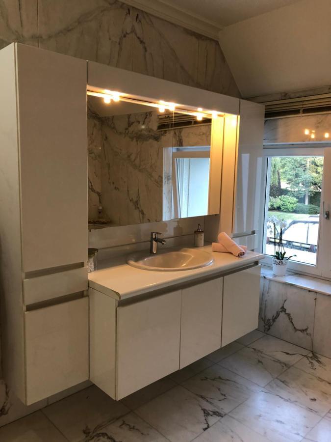 مبيت وإفطار Froyennes Jardin Du Marais المظهر الخارجي الصورة